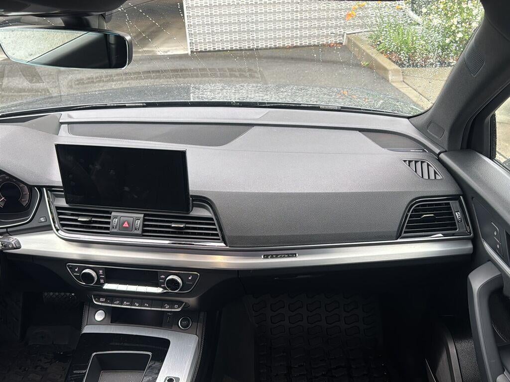2024 Audi Q5 S line Prestige