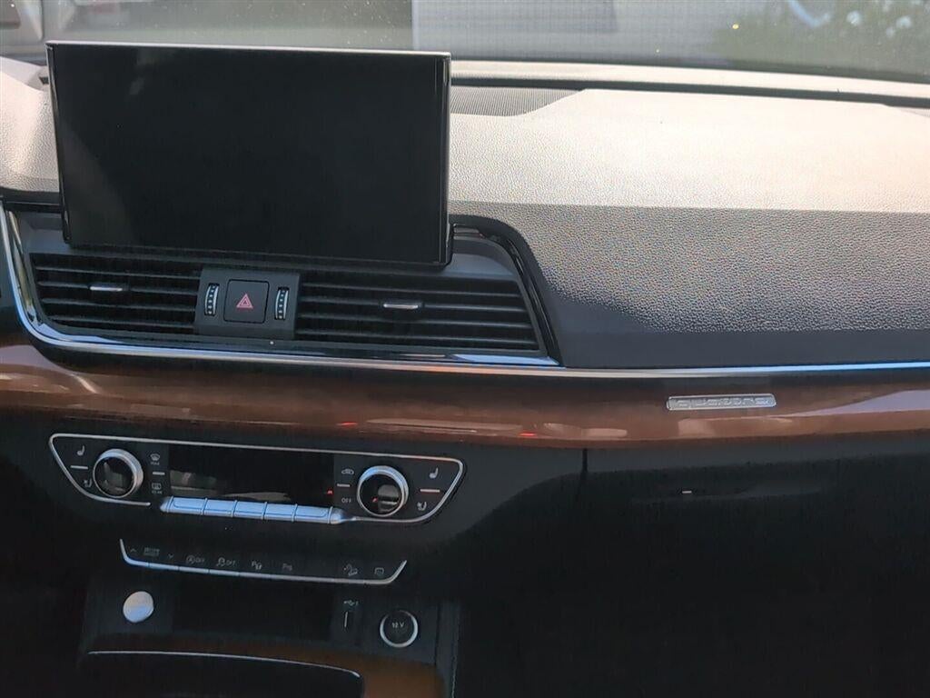 2023 Audi Q5 S line Prestige