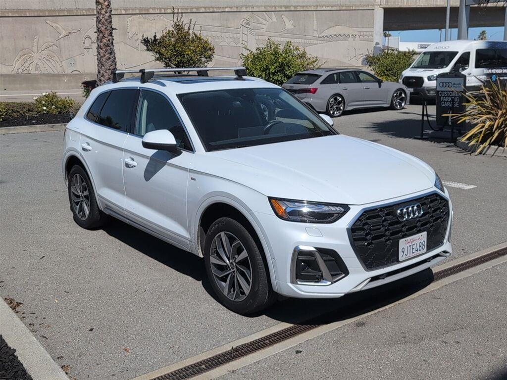 2023 Audi Q5 S line Prestige