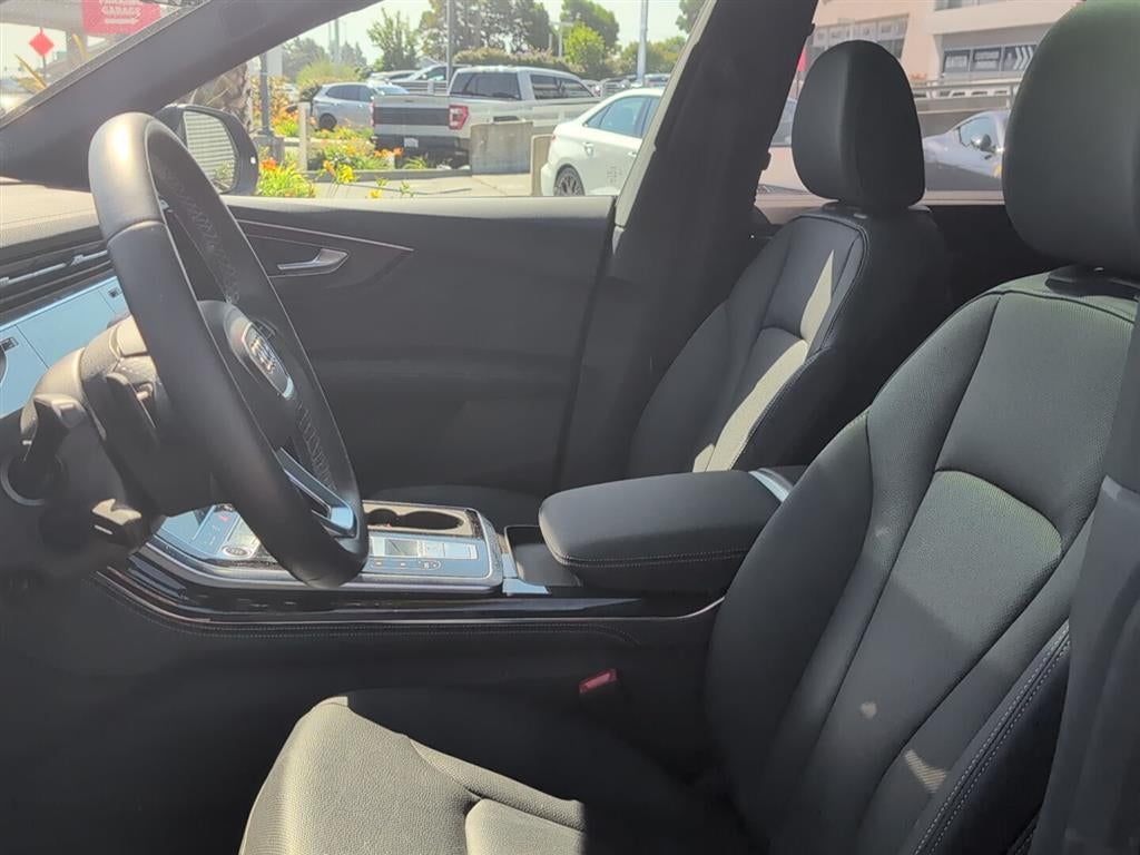 2023 Audi Q8 Prestige