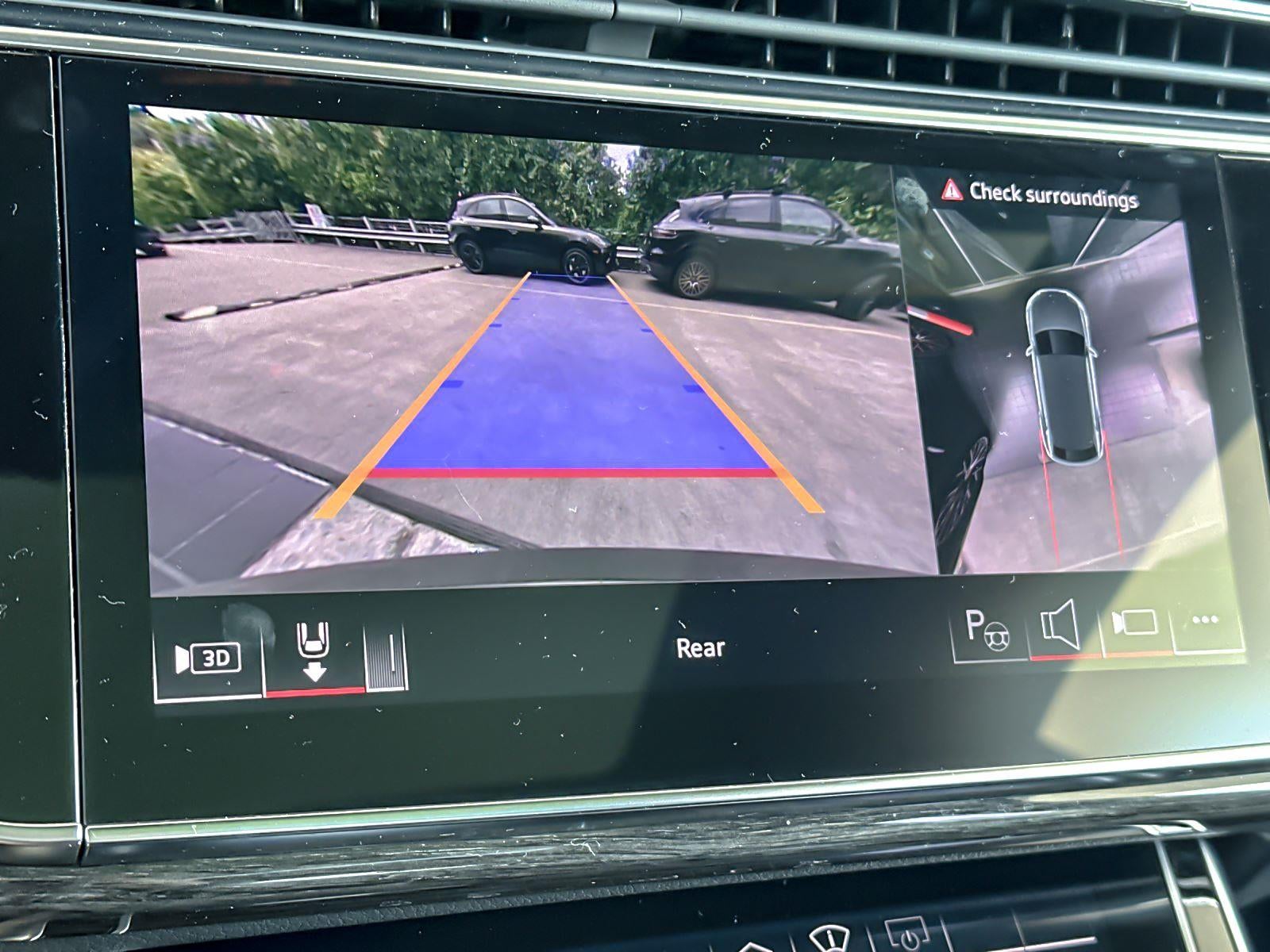 2023 Audi Q8 Prestige