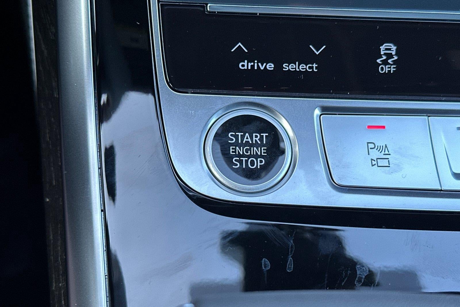 2026 Audi Q8 Prestige