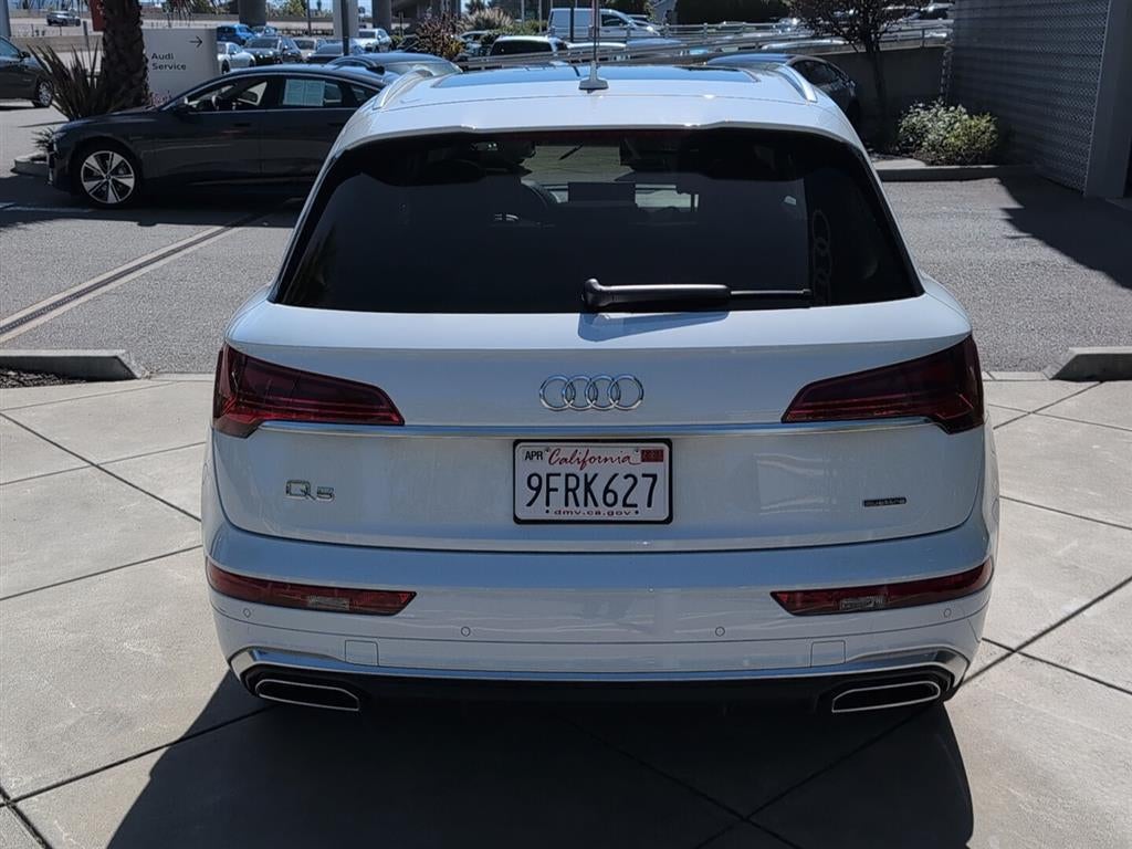 2023 Audi Q5 S line Premium