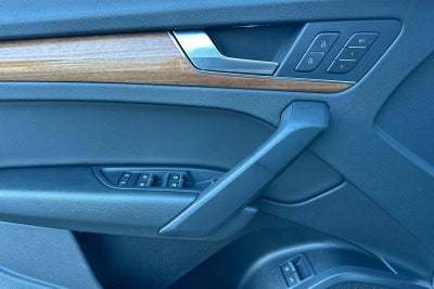 2023 Audi Q5 S line Premium