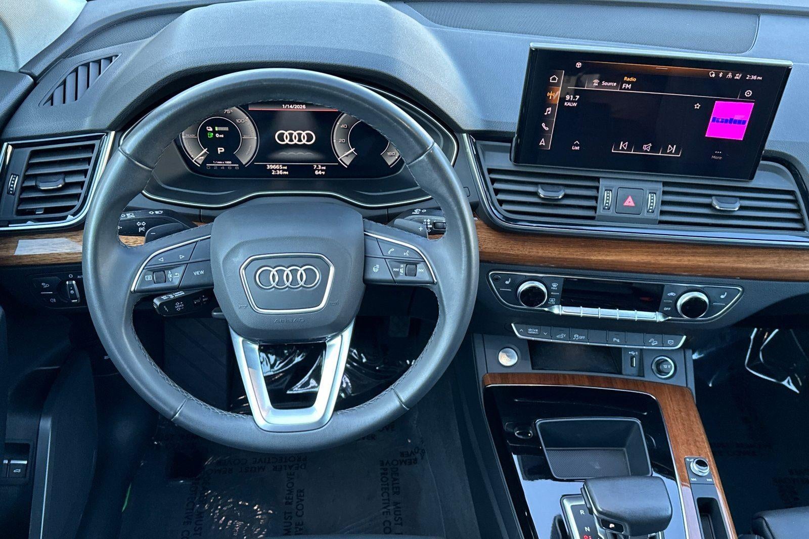 2023 Audi Q5 S line Premium