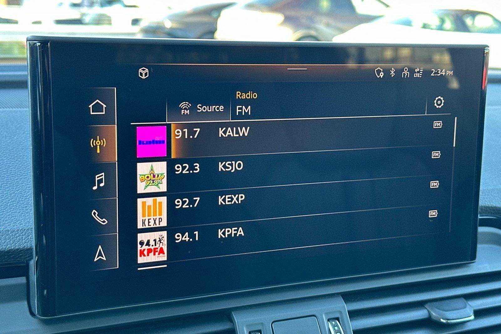 2023 Audi Q5 S line Premium