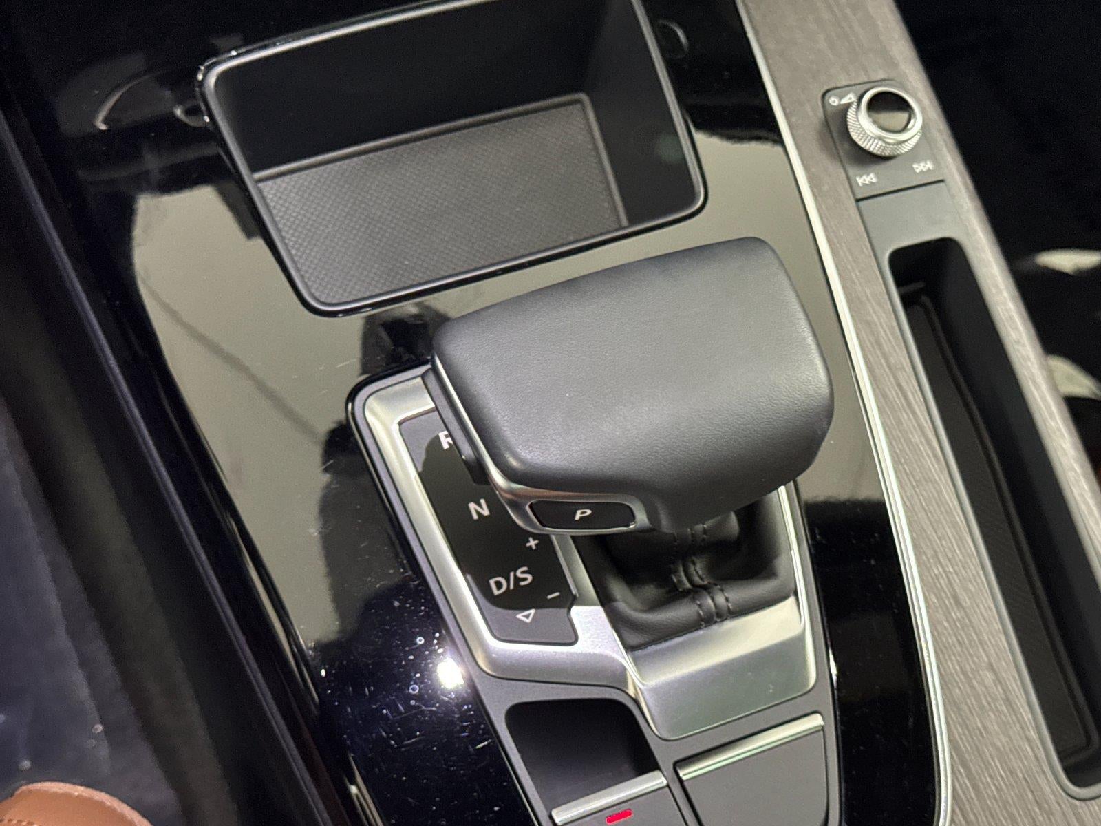 2025 Audi Q5 S line Premium