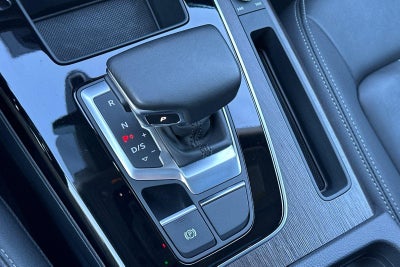 2023 Audi Q5 S line Premium