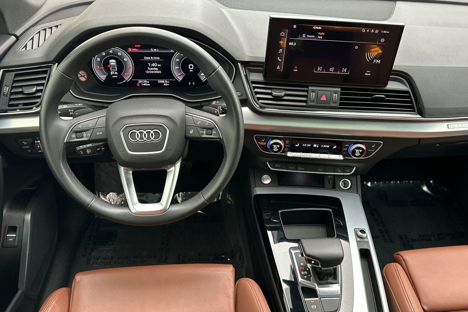 2025 Audi Q5 S line Premium