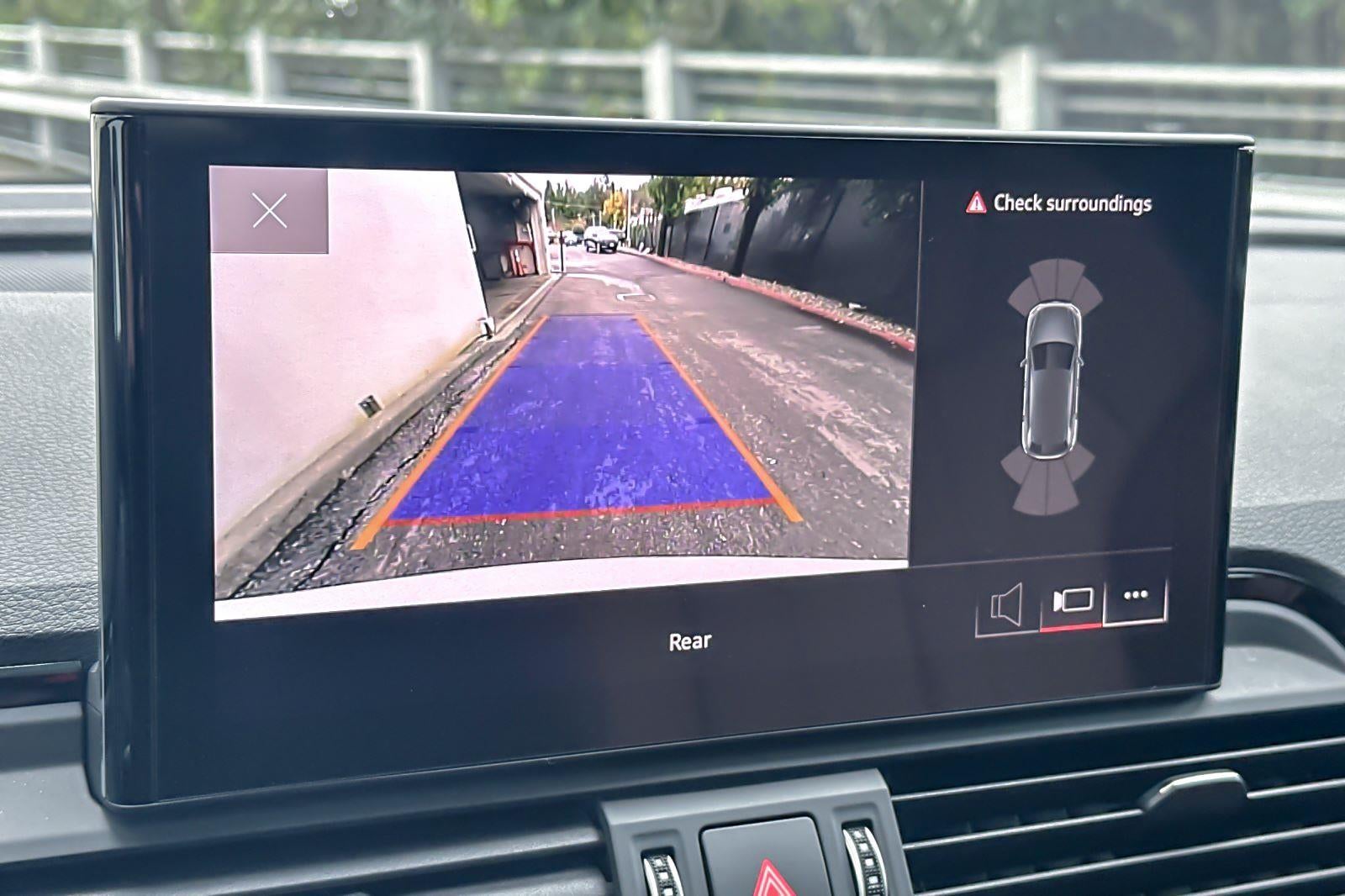 2025 Audi Q5 S line Premium