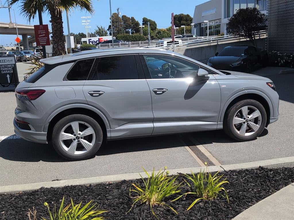 2023 Audi Q4 e-tron Premium