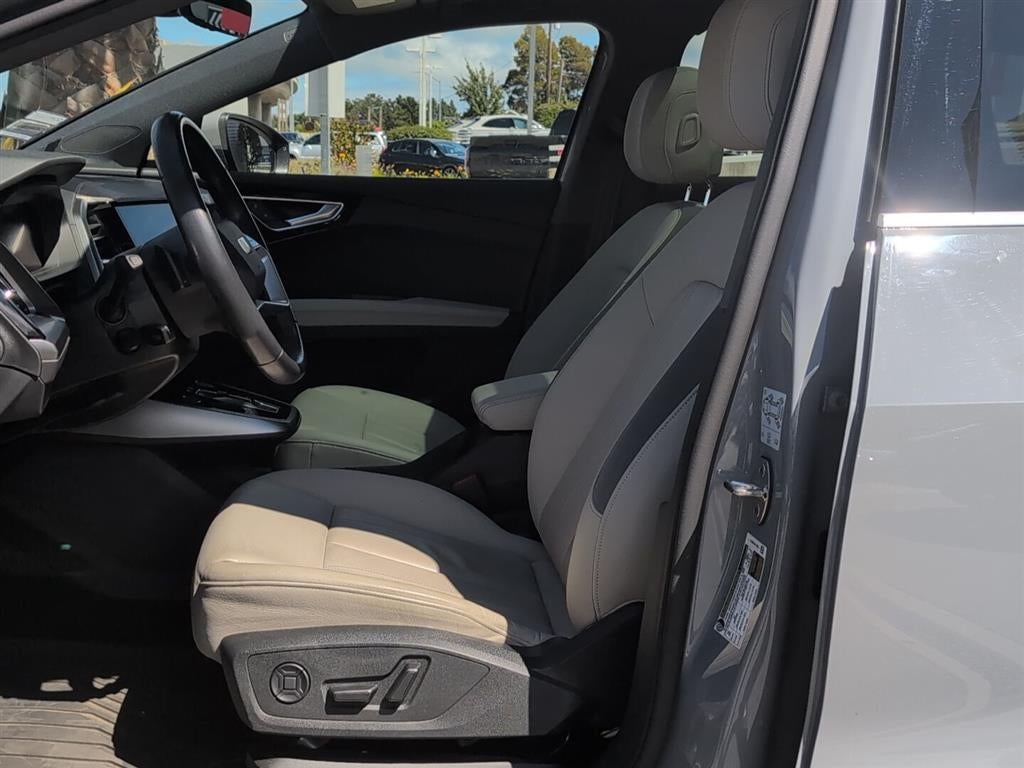 2024 Audi Q4 e-tron Premium