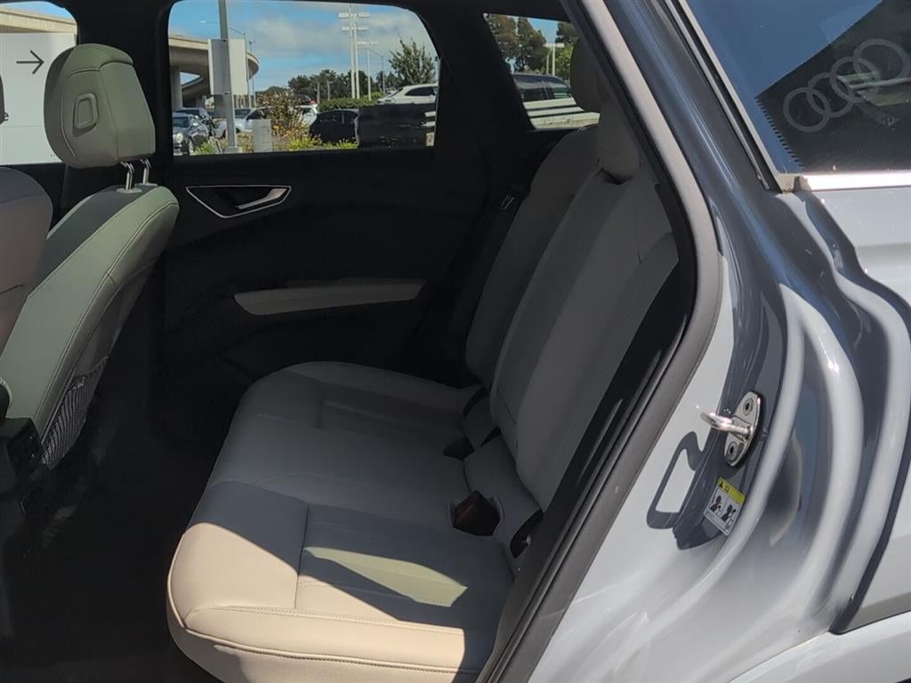 2024 Audi Q4 e-tron Premium