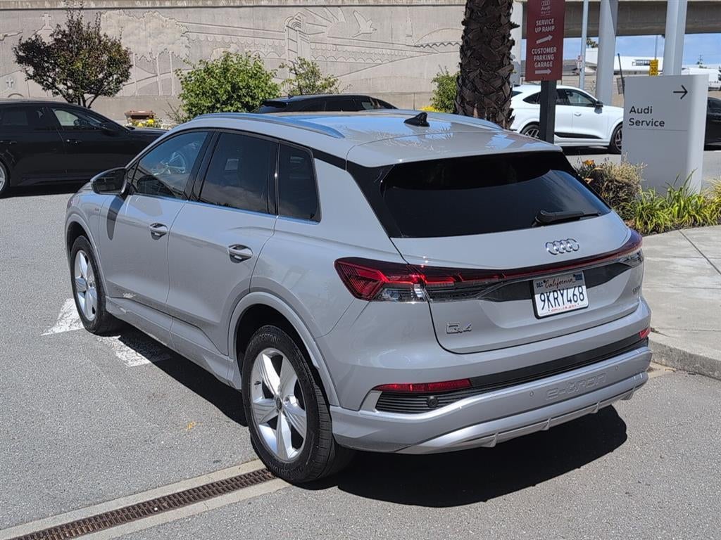 2024 Audi Q4 e-tron Premium