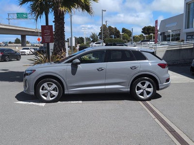 2024 Audi Q4 e-tron Premium