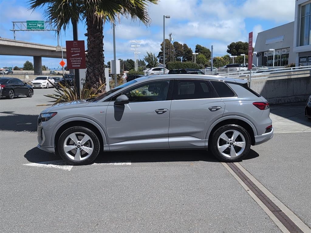 2024 Audi Q4 e-tron Premium