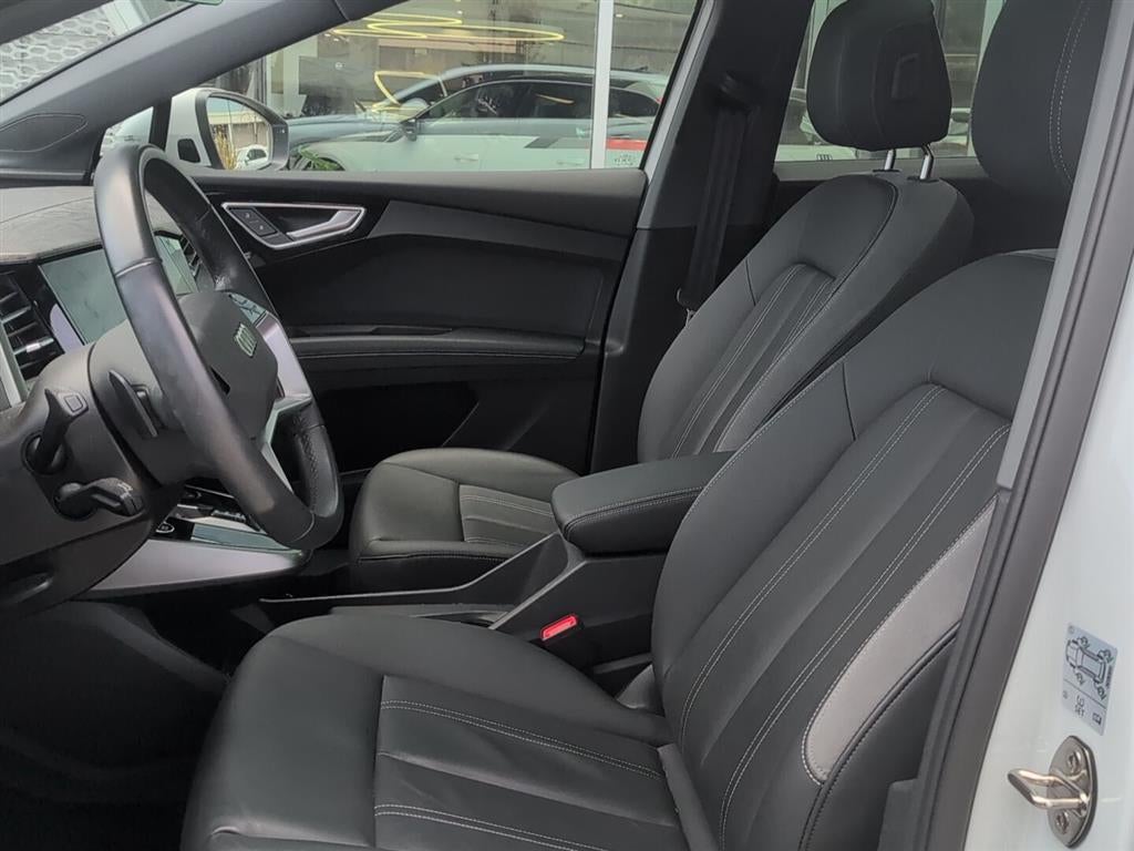 2024 Audi Q4 e-tron Premium