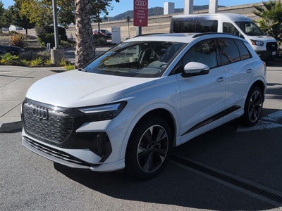 2024 Audi Q4 e-tron Premium Plus