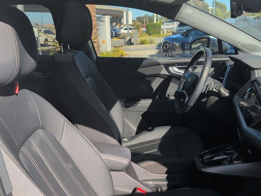 2024 Audi Q4 e-tron Premium Plus