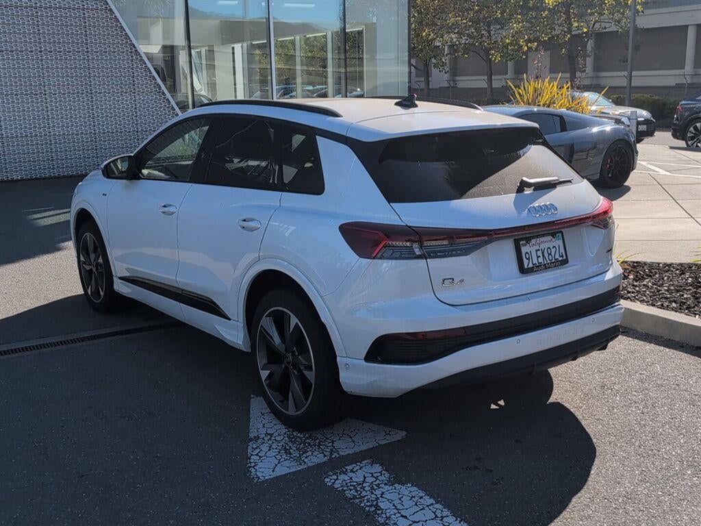 2024 Audi Q4 e-tron Premium Plus