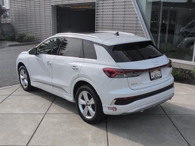 2024 Audi Q4 e-tron Premium Plus