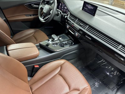 2019 Audi Q7 Premium Plus