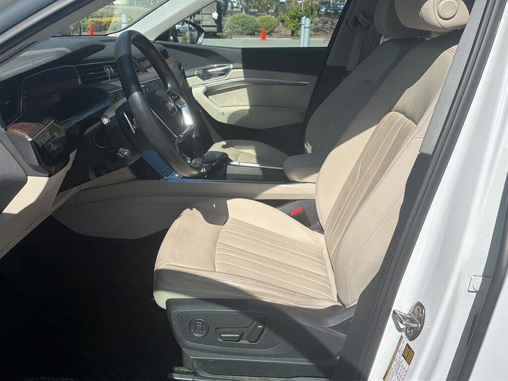 2019 Audi E-Tron Premium Plus