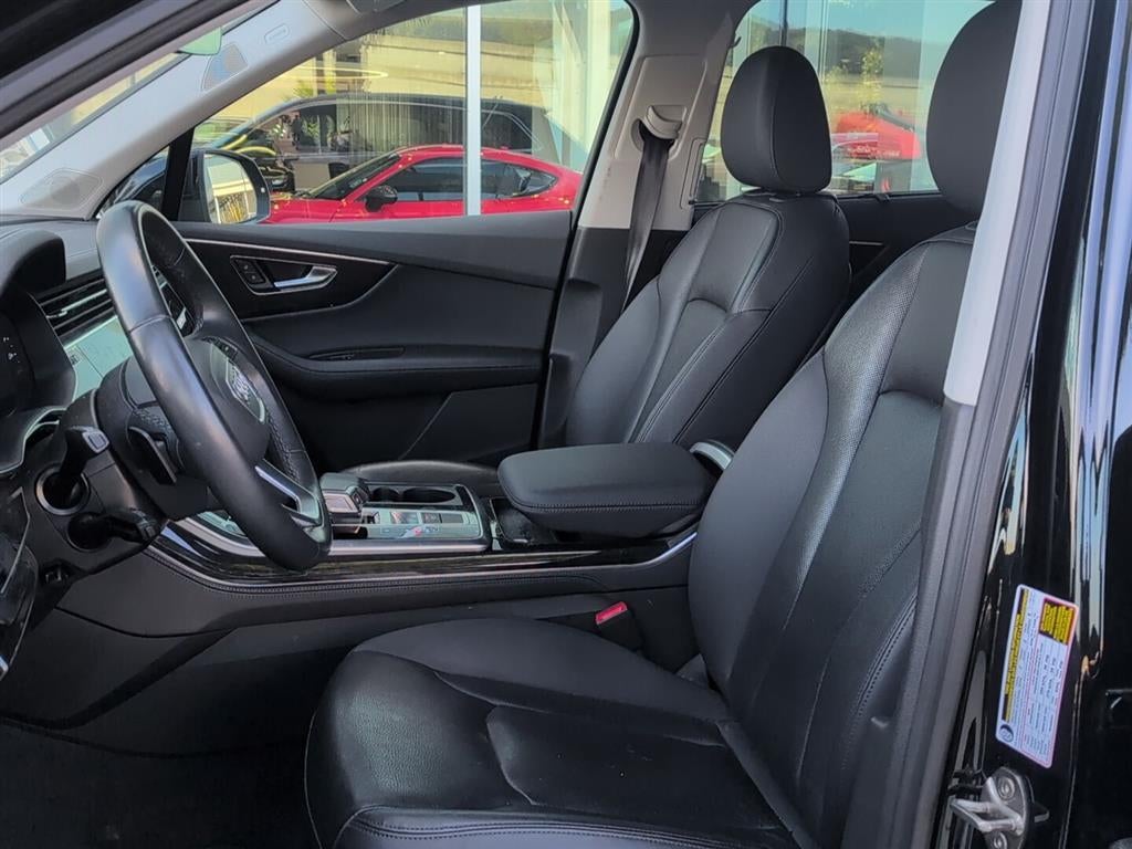 2023 Audi Q7 Premium Plus