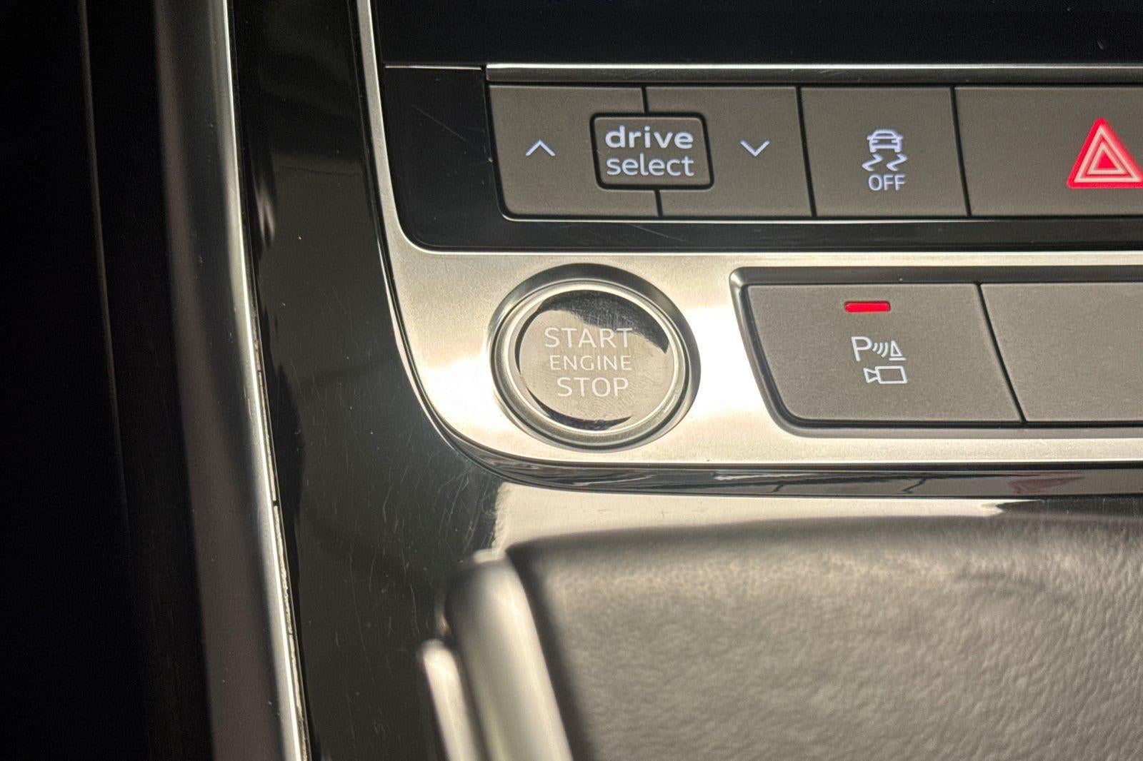 2023 Audi Q7 Premium Plus