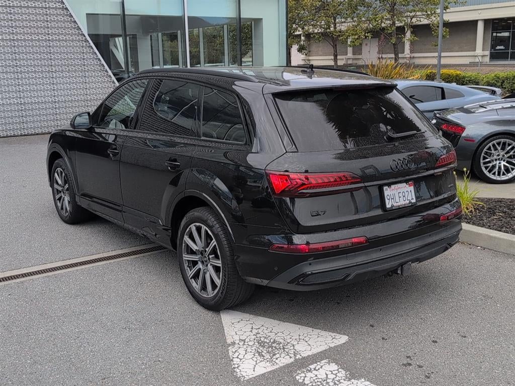 2023 Audi Q7 Premium Plus