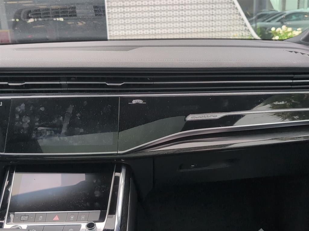 2023 Audi Q7 Premium Plus