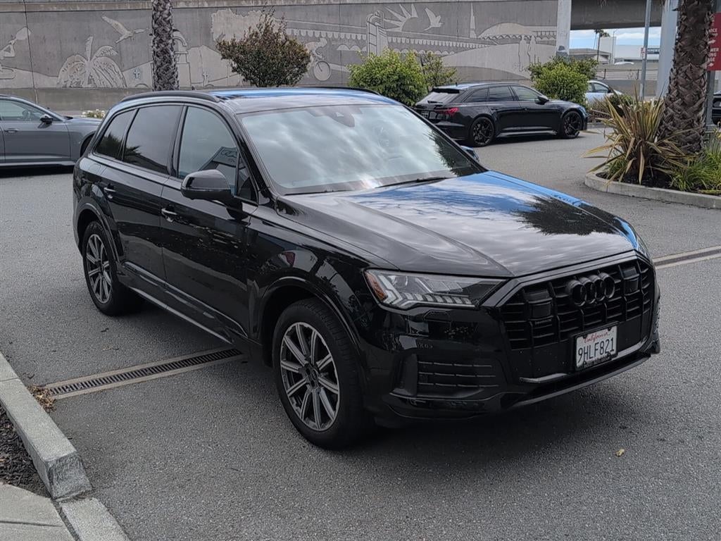 2023 Audi Q7 Premium Plus