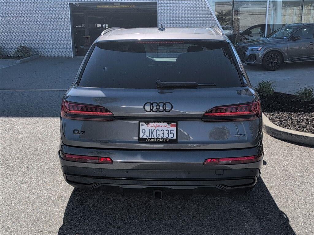 2023 Audi Q7 Premium Plus