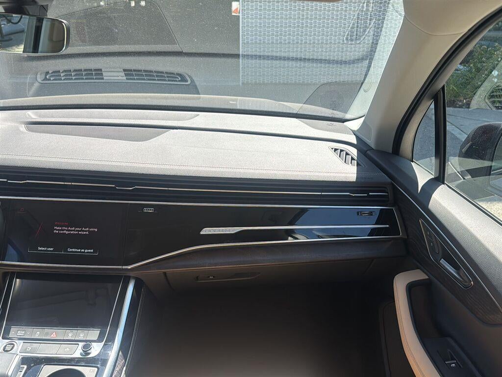 2026 Audi Q7 Premium Plus
