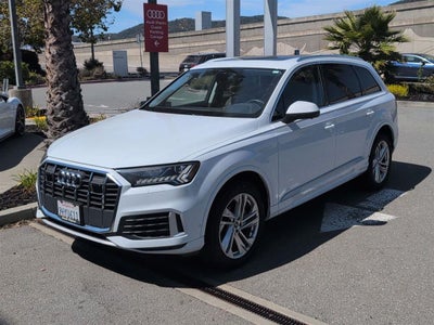 2023 Audi Q7 Premium Plus