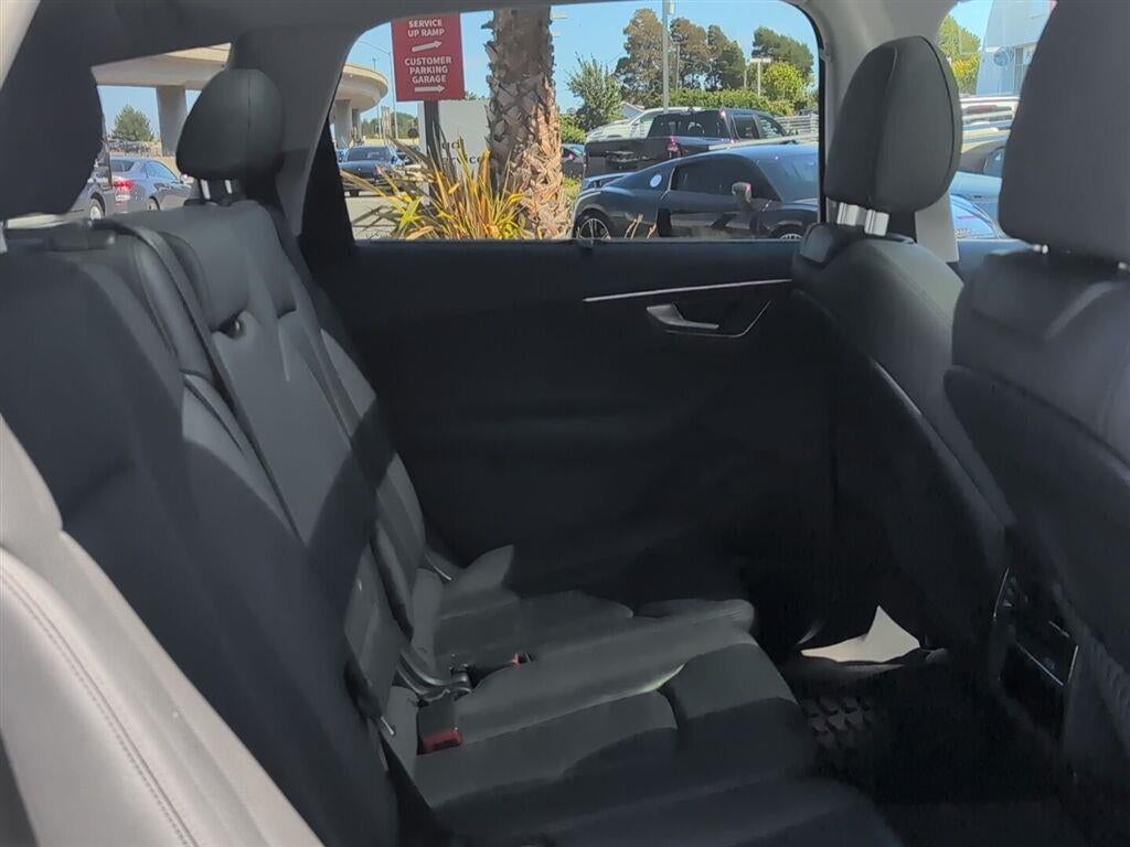 2023 Audi Q7 Premium Plus