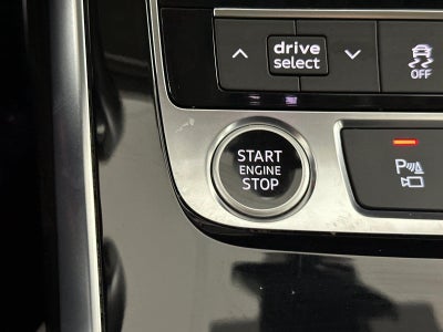 2023 Audi Q7 Premium Plus