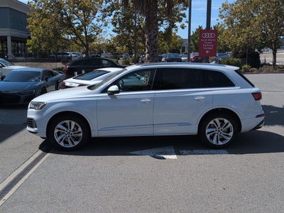 2023 Audi Q7 Premium Plus