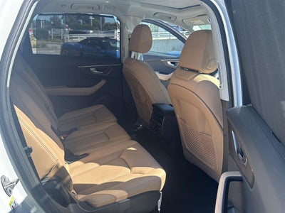 2026 Audi Q7 Premium Plus
