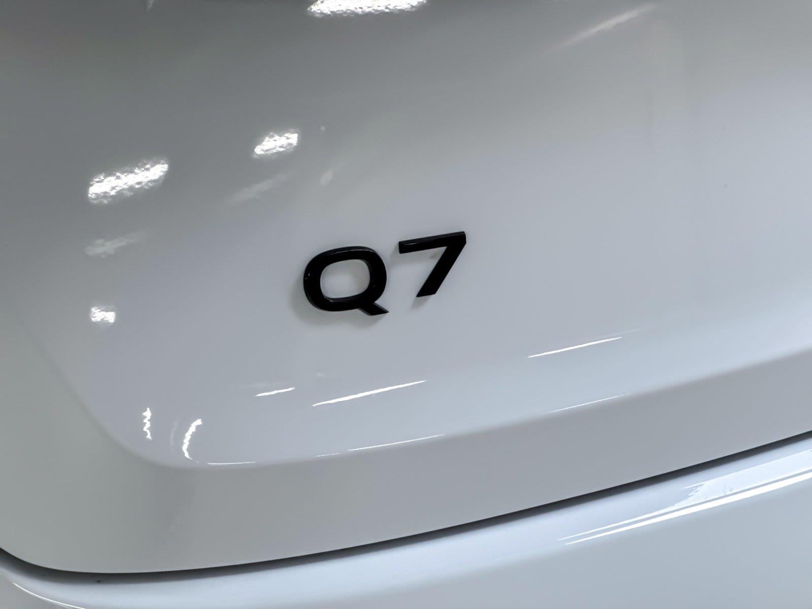 2026 Audi Q7 Premium Plus