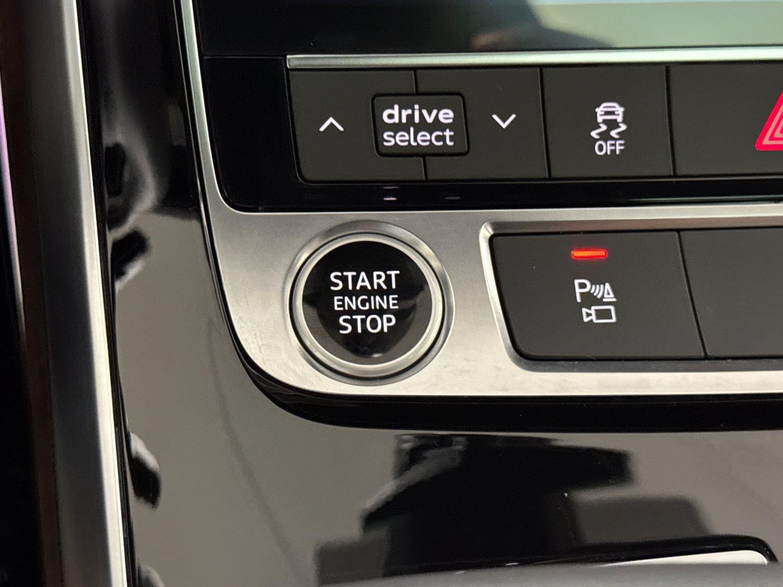 2026 Audi Q7 Premium Plus