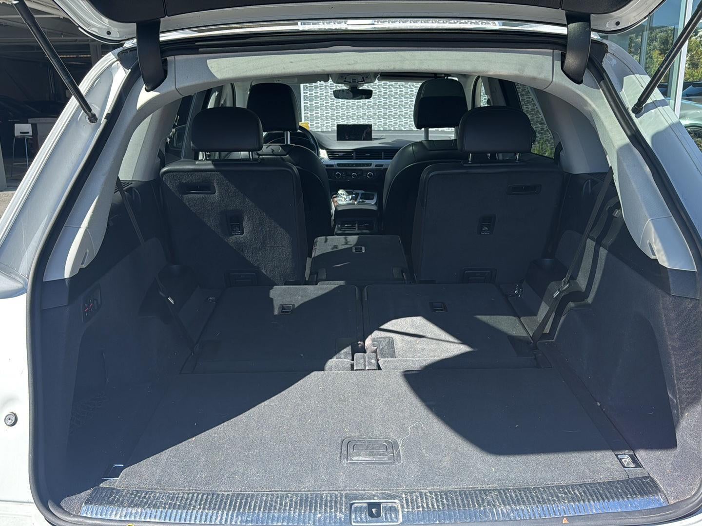 2019 Audi Q7 Premium Plus