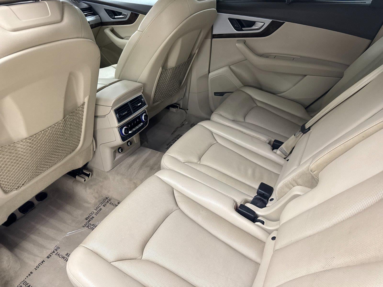 2019 Audi Q7 Premium Plus