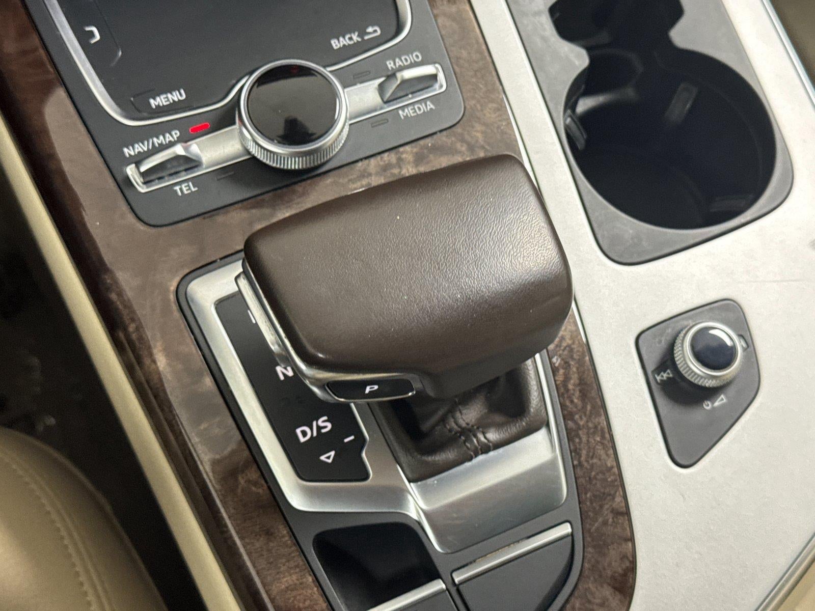 2019 Audi Q7 Premium Plus
