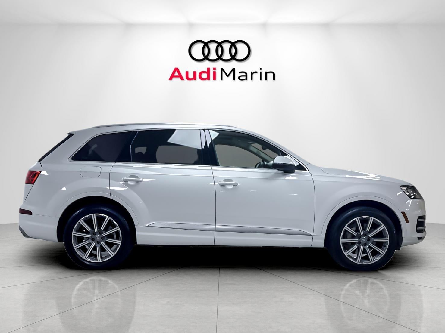 2019 Audi Q7 Premium Plus