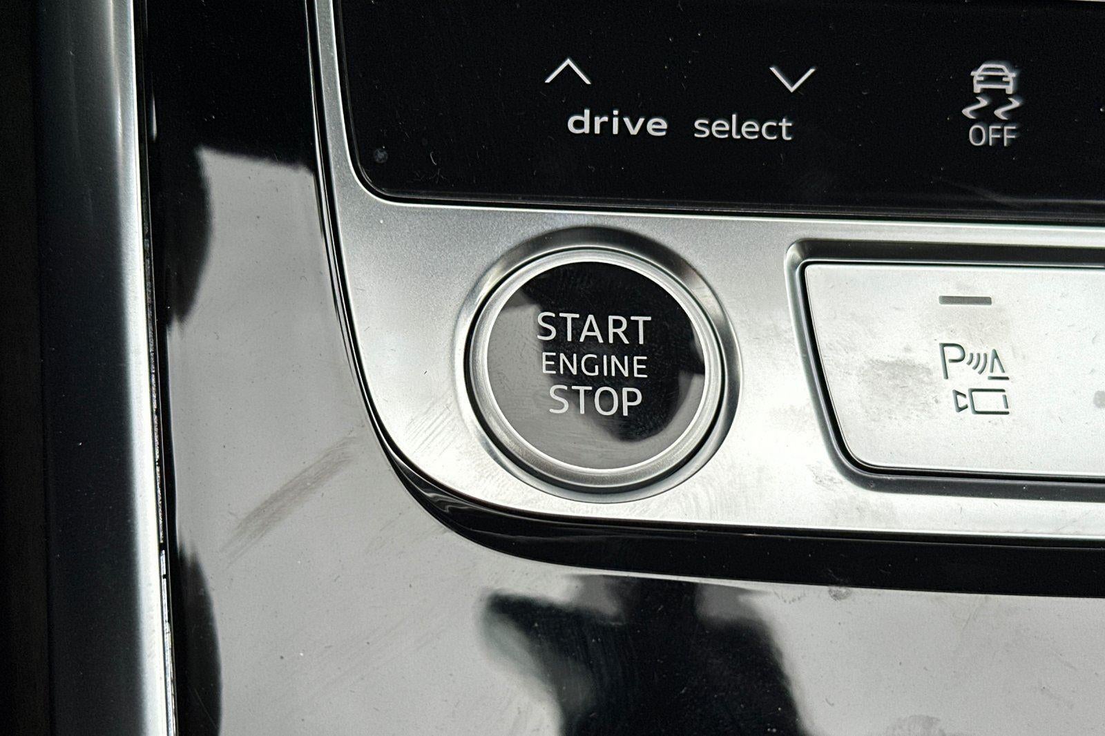 2026 Audi Q7 Premium Plus