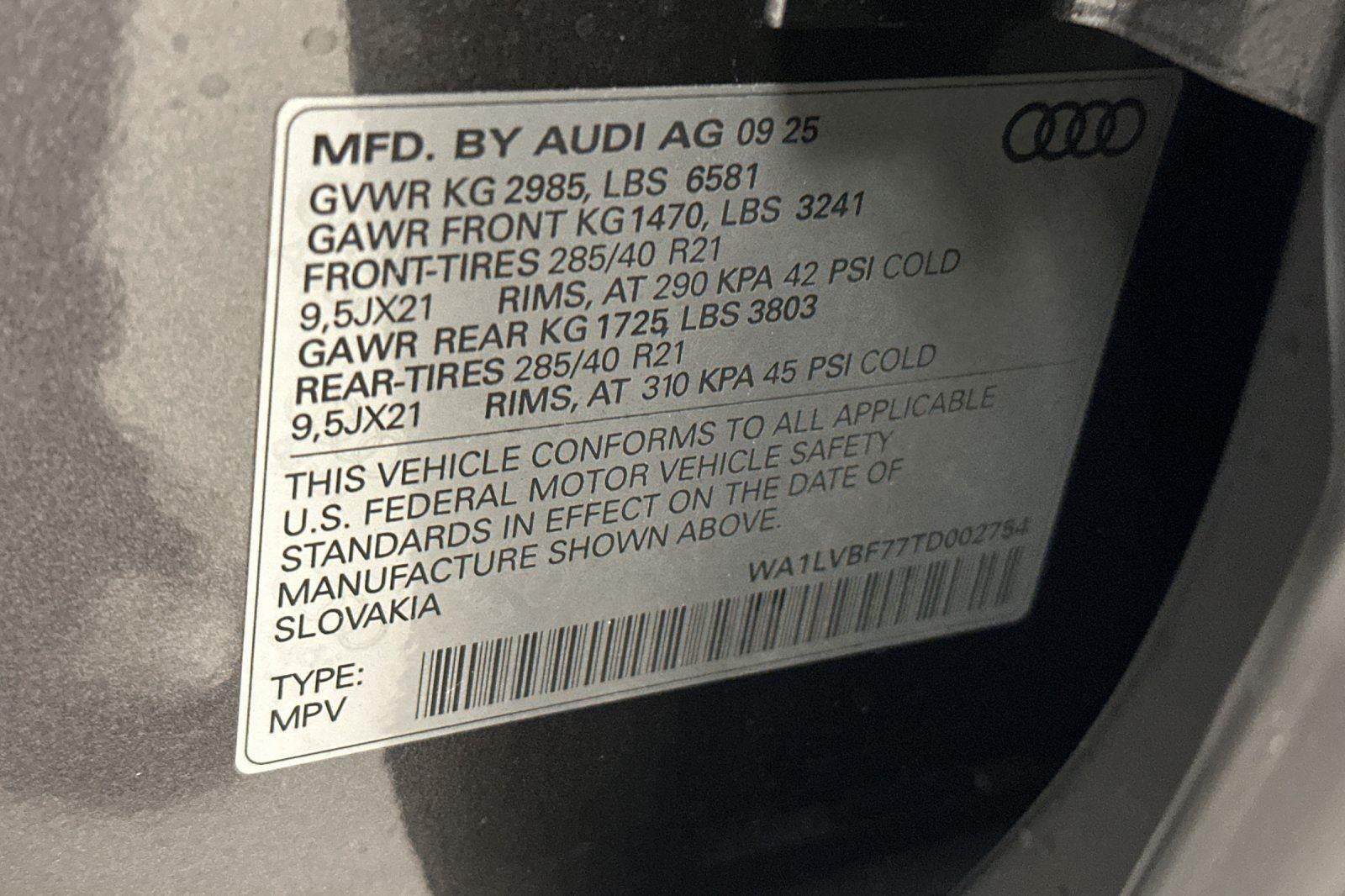 2026 Audi Q7 Premium Plus