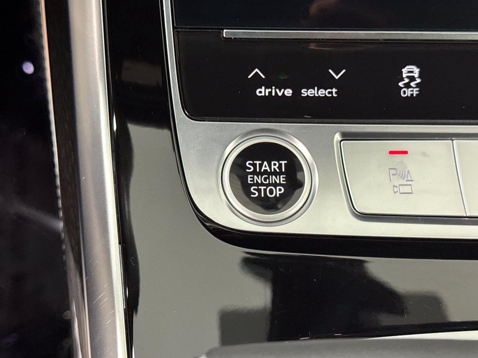 2026 Audi Q7 Premium Plus