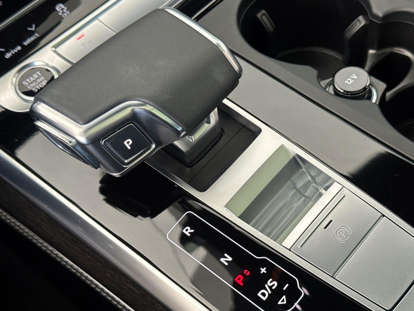 2026 Audi Q7 Premium Plus