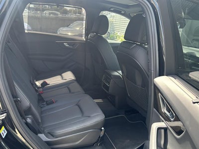 2026 Audi Q7 Premium Plus